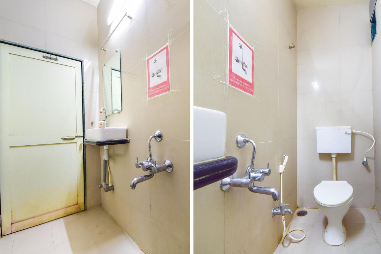 Oyo 67509 Hotel Tukson Narayangaon Dış mekan fotoğraf